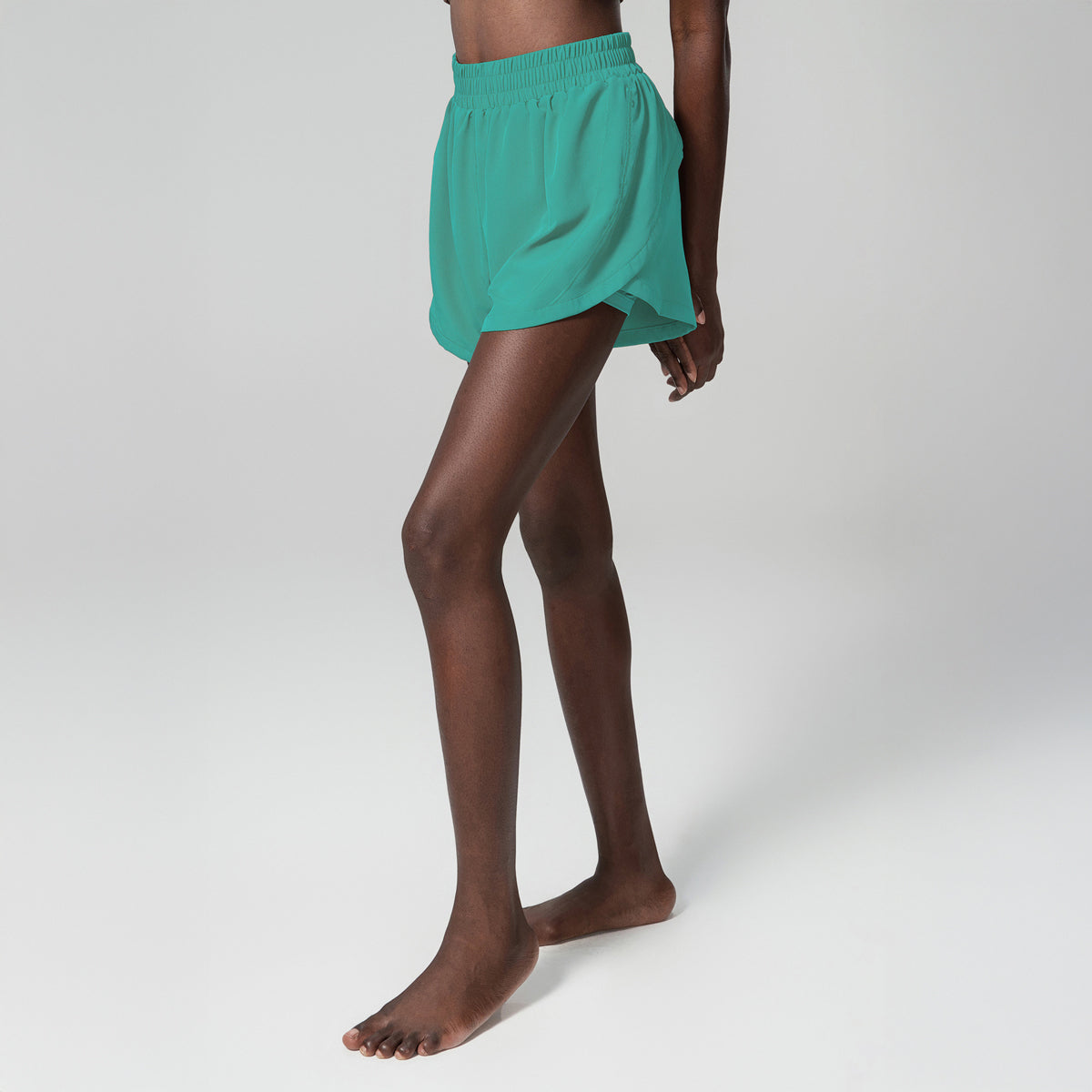 Numa Running Flow Short